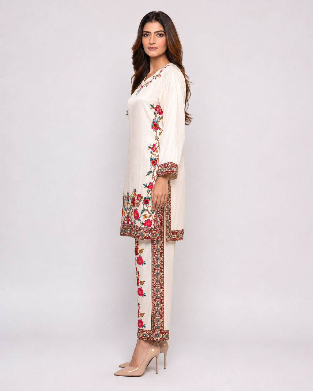 Ivory Multicolor Floral Embroidered Kurta Pant Set for Women