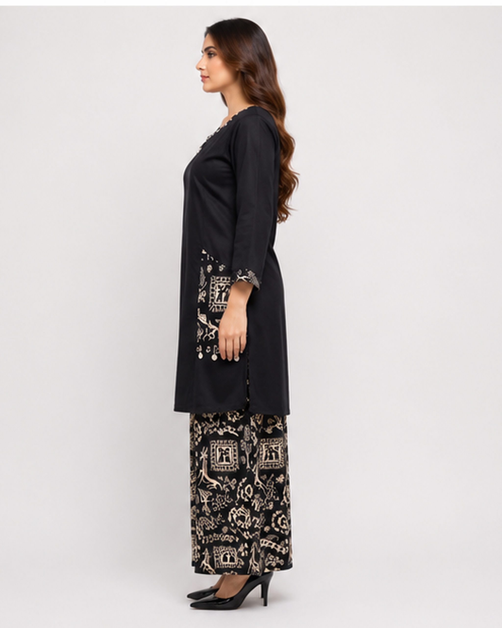 Black Printed Kurta Palazzo Set with Cream Motif for Women